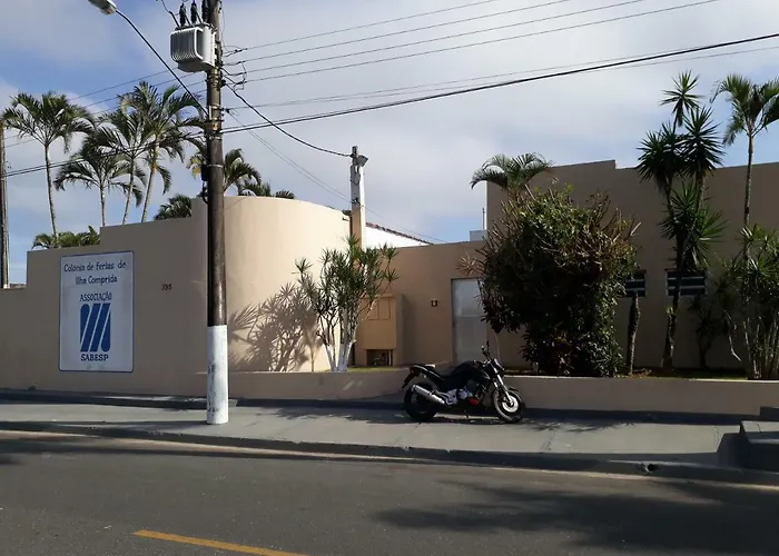 Hotel com piscina: Associação Sabesp Ilha Comprida